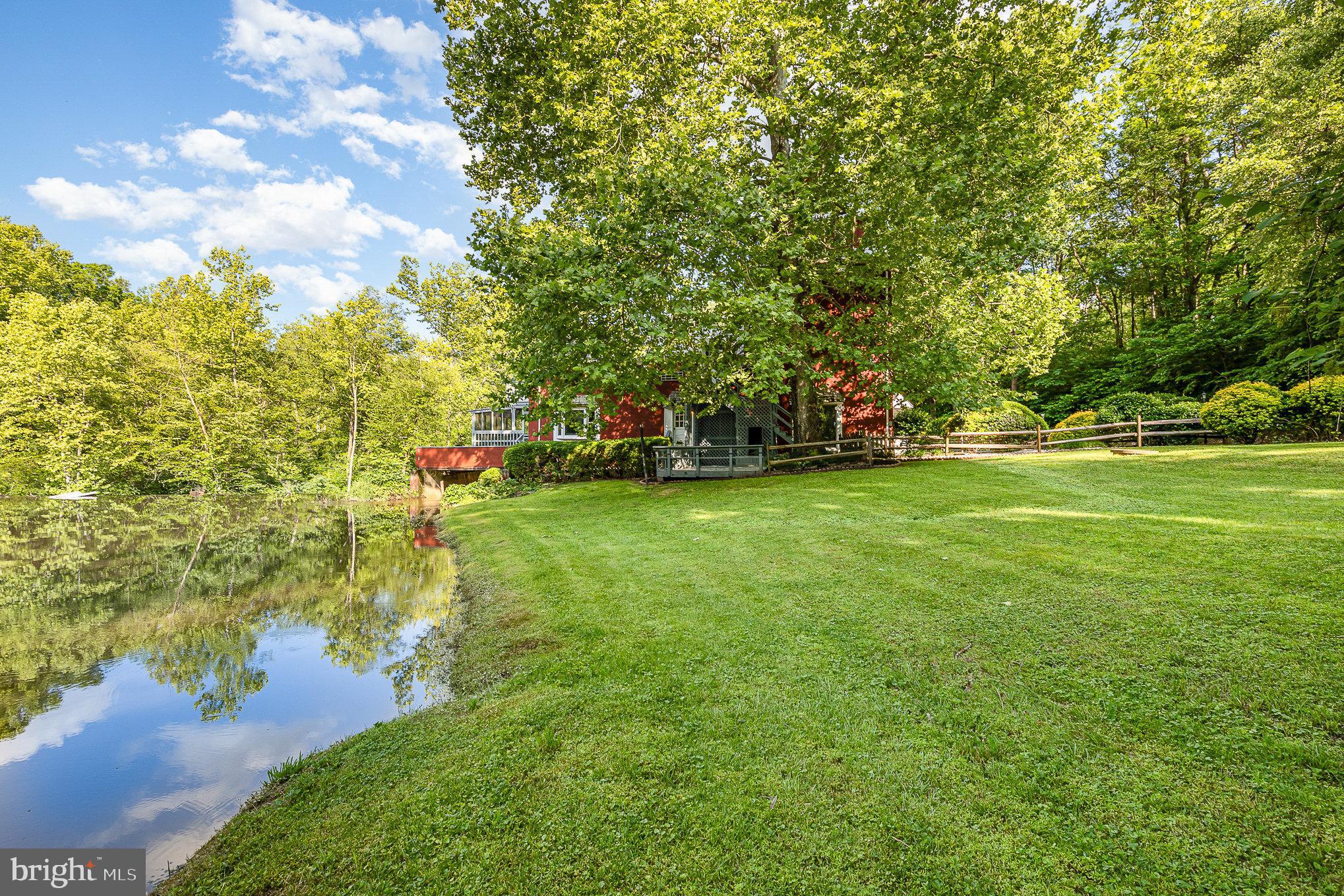 6908 South Roxbury Mill Road Spotsylvania, VA 22551 - Photo 11 of 92