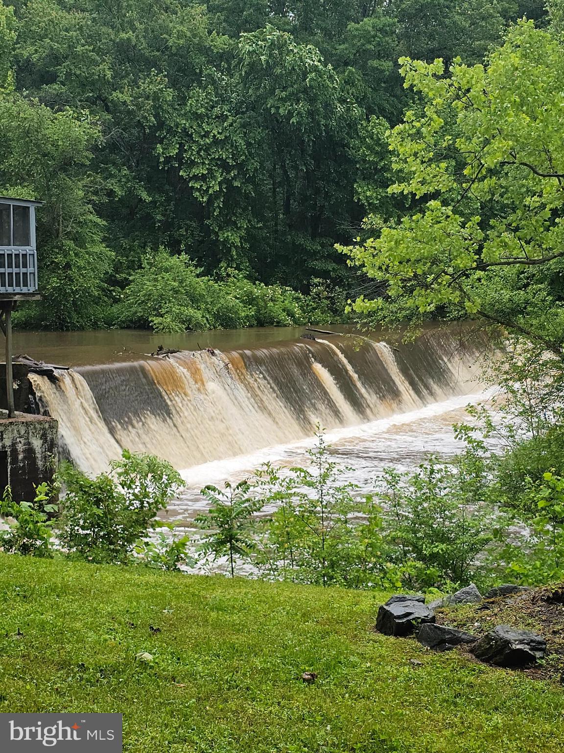 6908 South Roxbury Mill Road Spotsylvania, VA 22551 - Photo 4 of 92