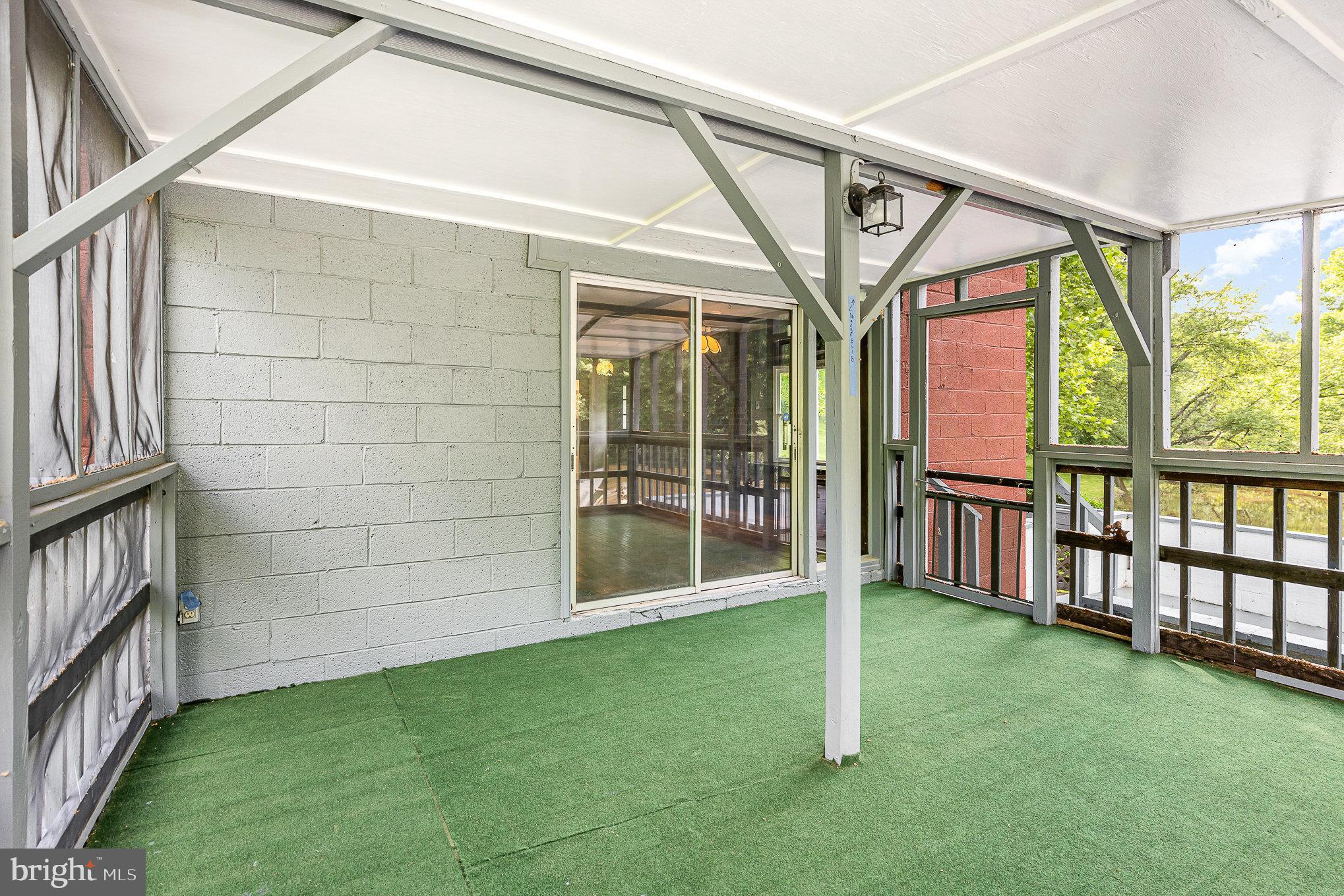 6908 South Roxbury Mill Road Spotsylvania, VA 22551 - Photo 58 of 92 a view of outdoor space