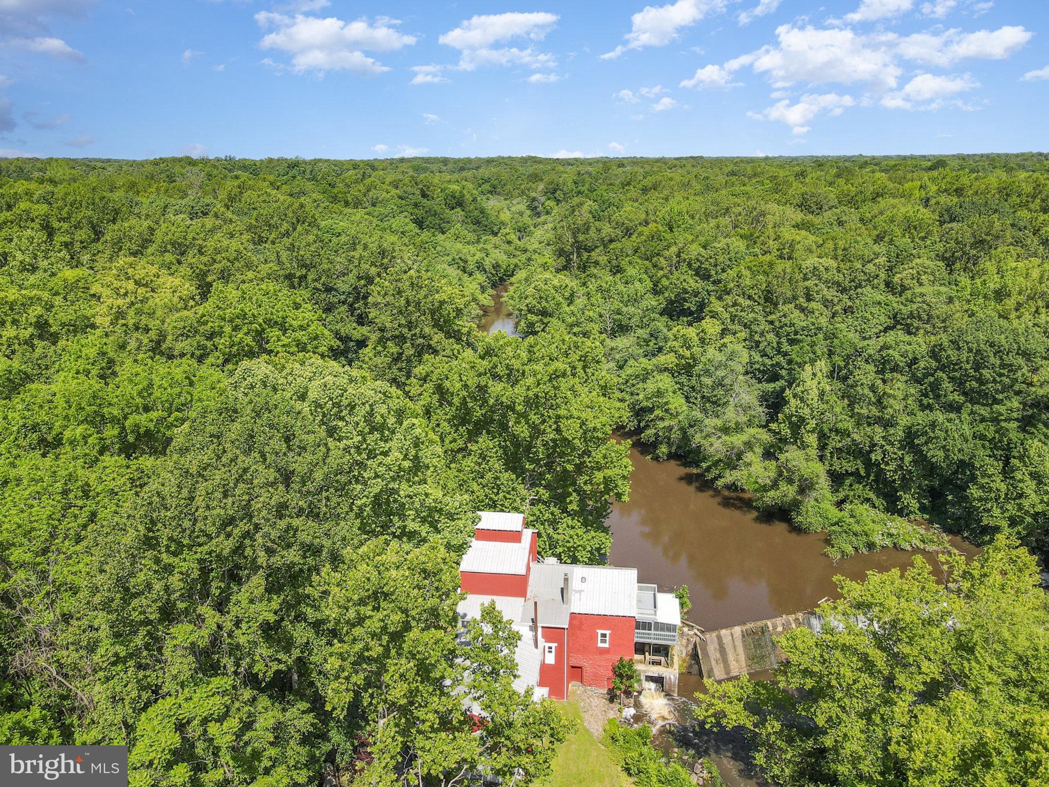 6908 South Roxbury Mill Road Spotsylvania, VA 22551 - Photo 87 of 92 an aerial view of a house with a yard