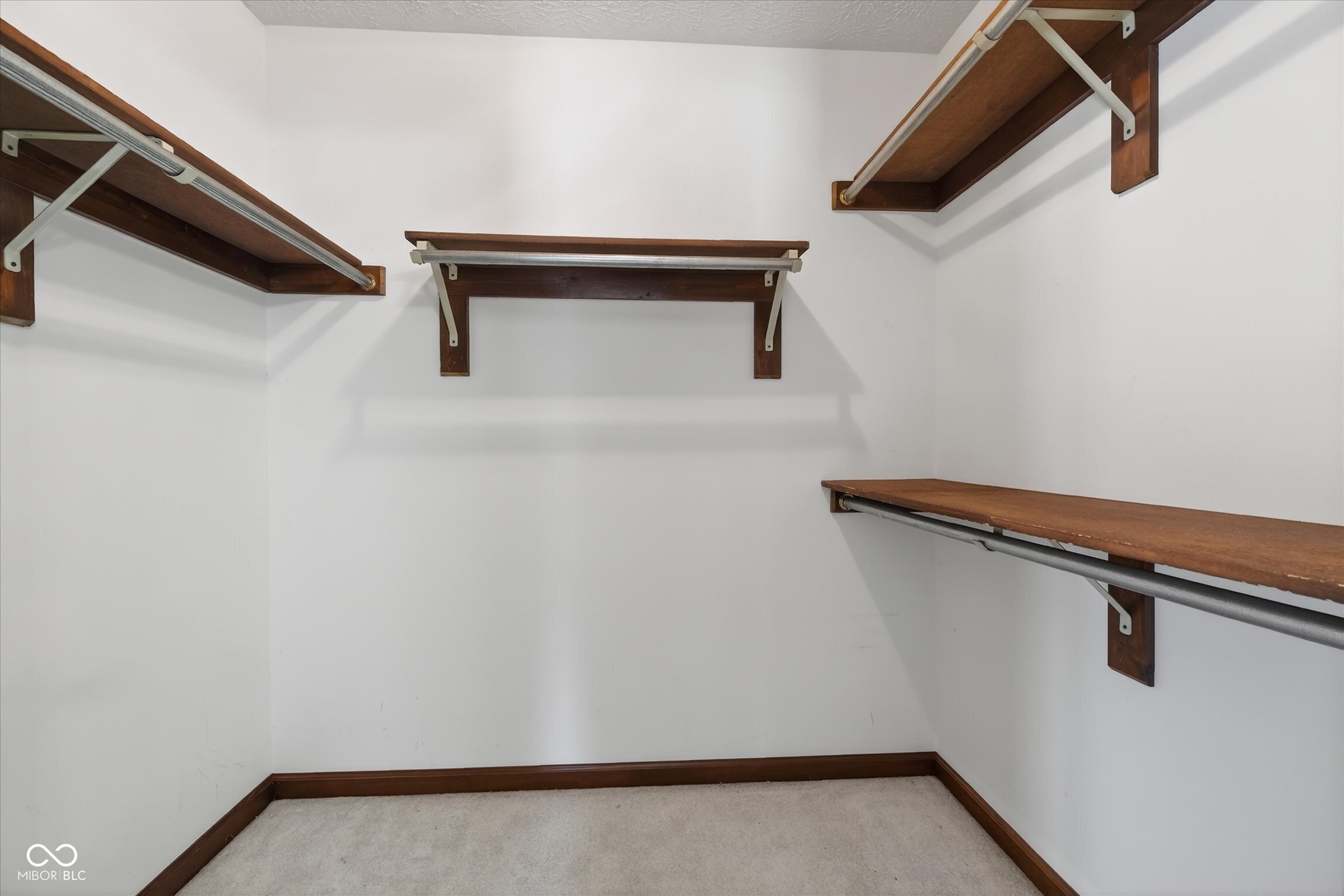 620 Hamlet Drive Avon, IN 46123 - Photo 19 of 31