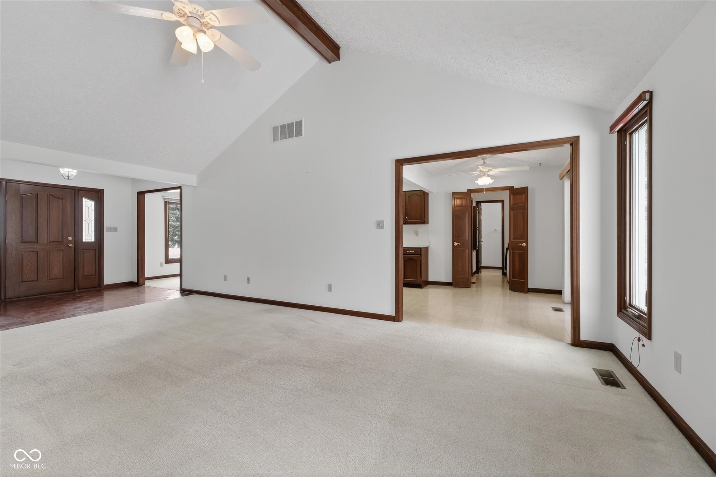 620 Hamlet Drive Avon, IN 46123 - Photo 10 of 31