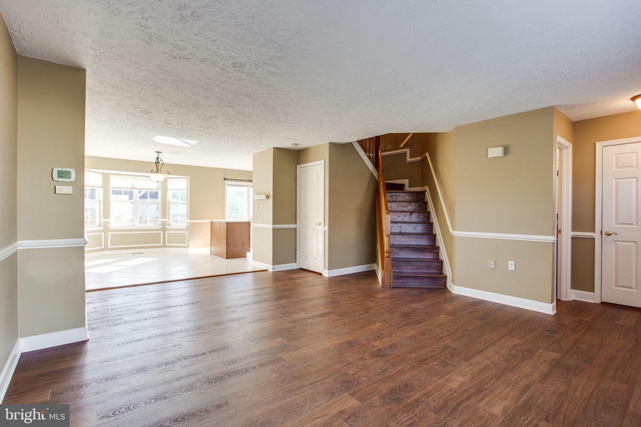 6121 Baldridge Circle Frederick, MD 21701 - Photo 9 of 60