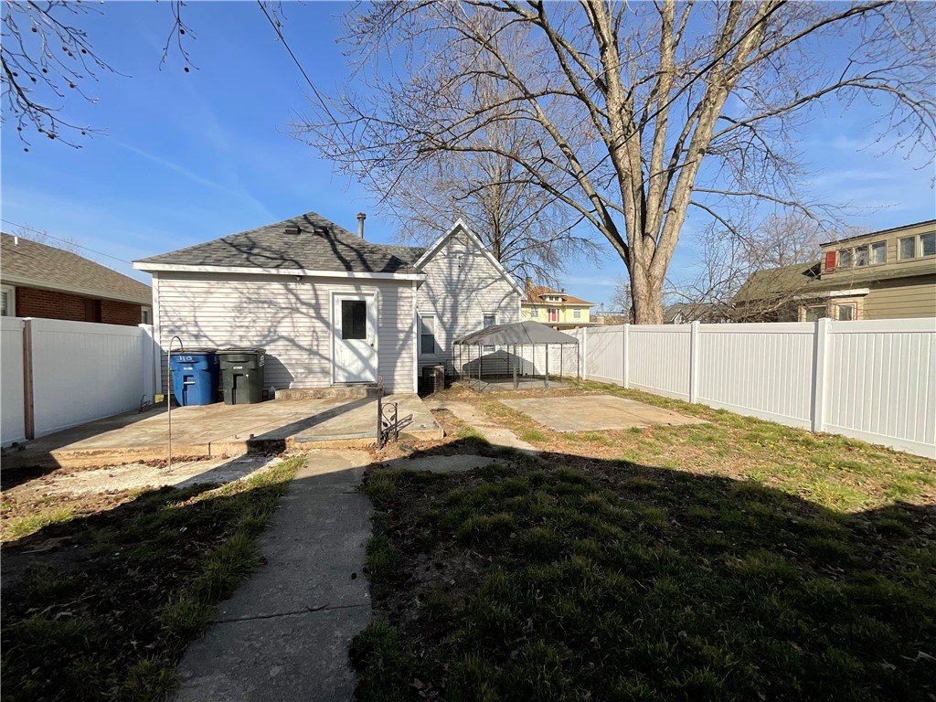 205 South 3rd Street Altamont, IL 62411 - Photo 23 of 28