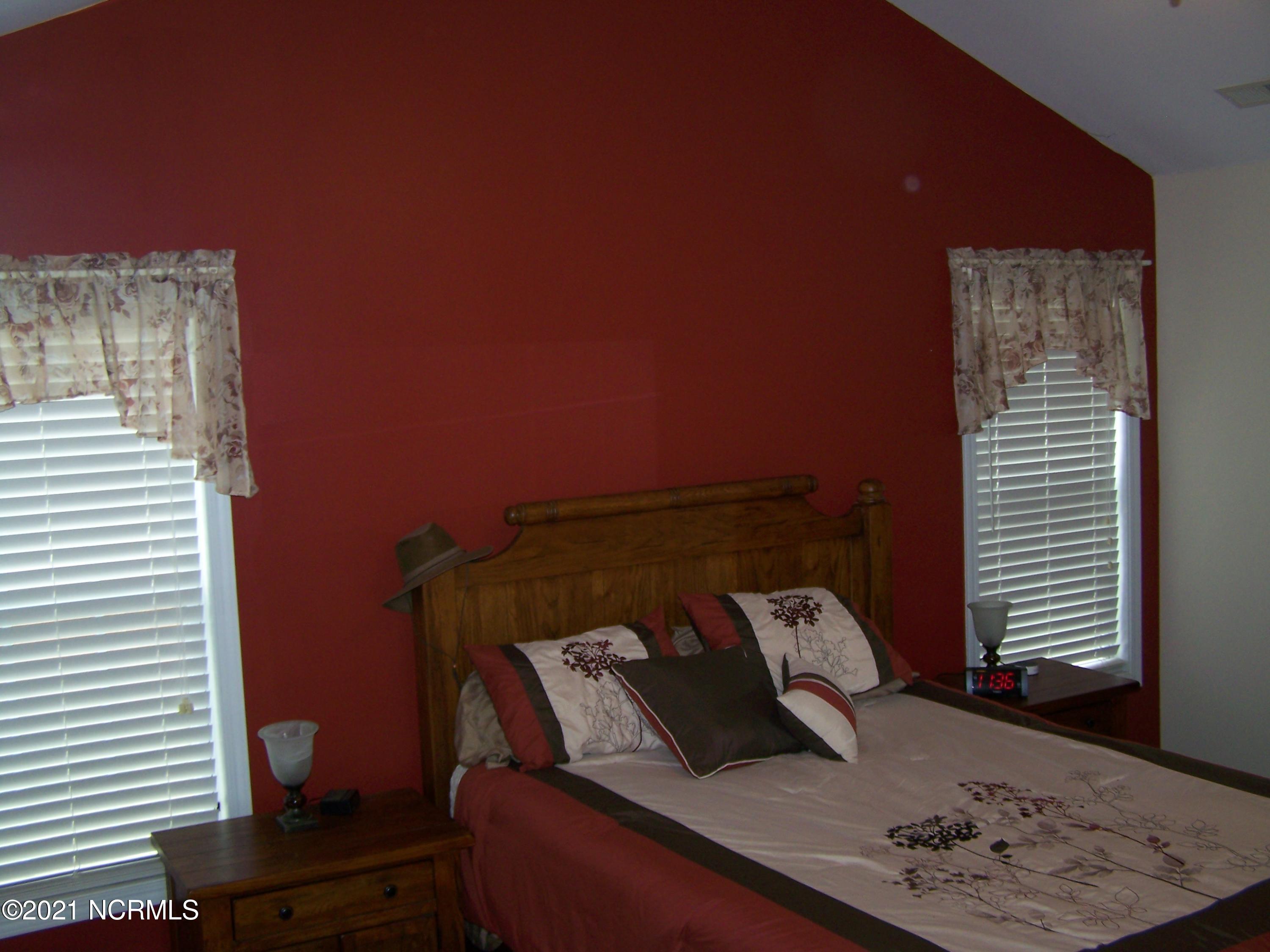 331 Pine Road Southport, NC 28461 - Photo 42 of 68 100_2771