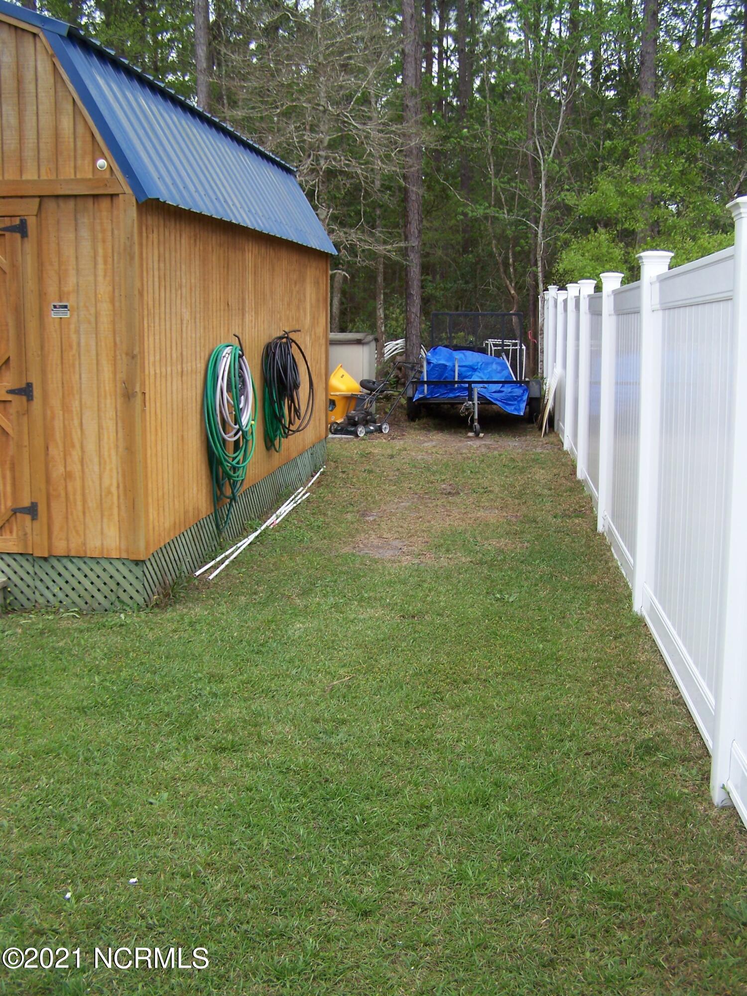 331 Pine Road Southport, NC 28461 - Photo 57 of 68 100_2845