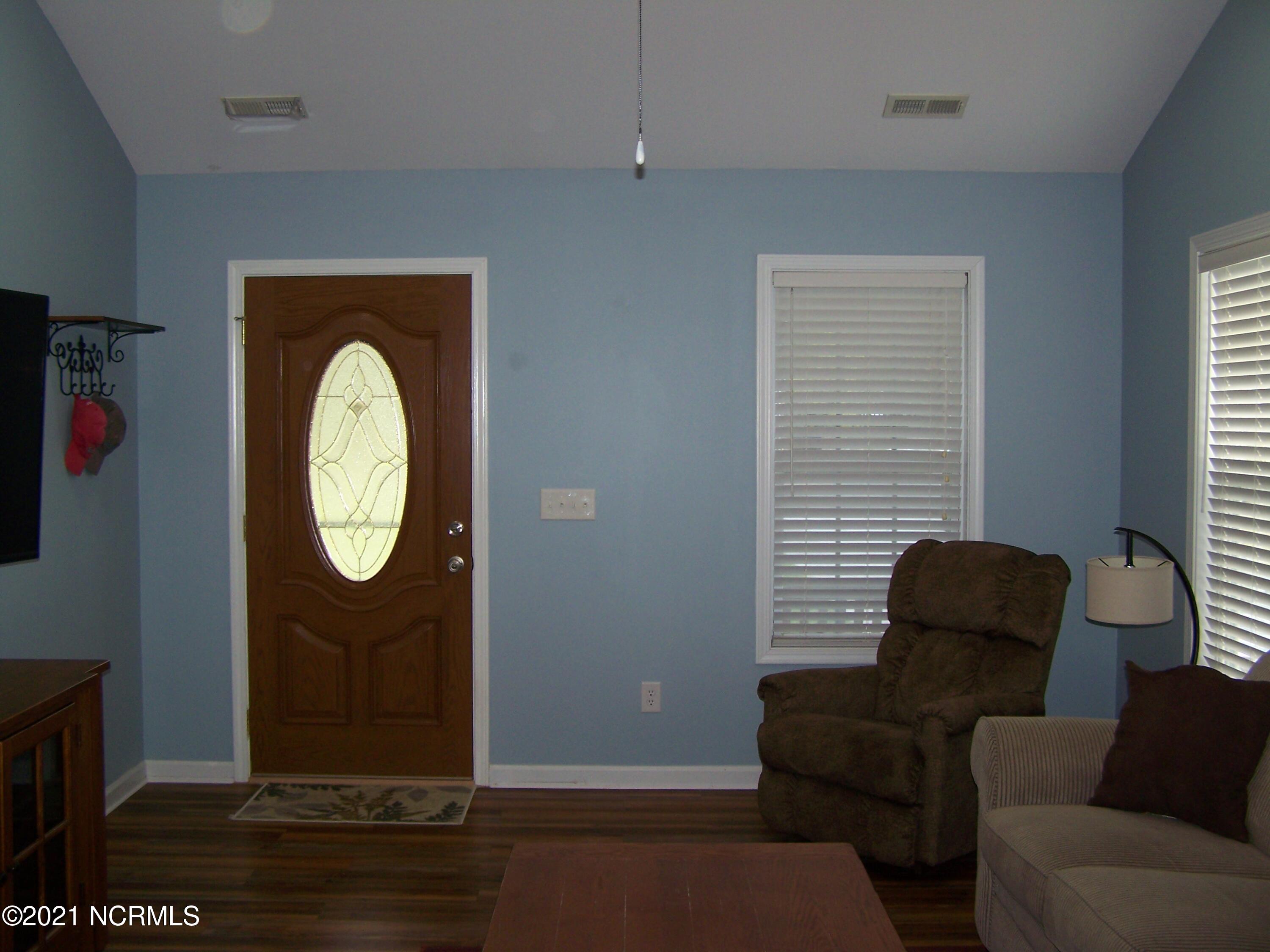 331 Pine Road Southport, NC 28461 - Photo 6 of 68 100_2730