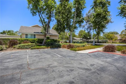 $675,000 | 5824 Vía Sonora, Yorba Linda, CA 92887