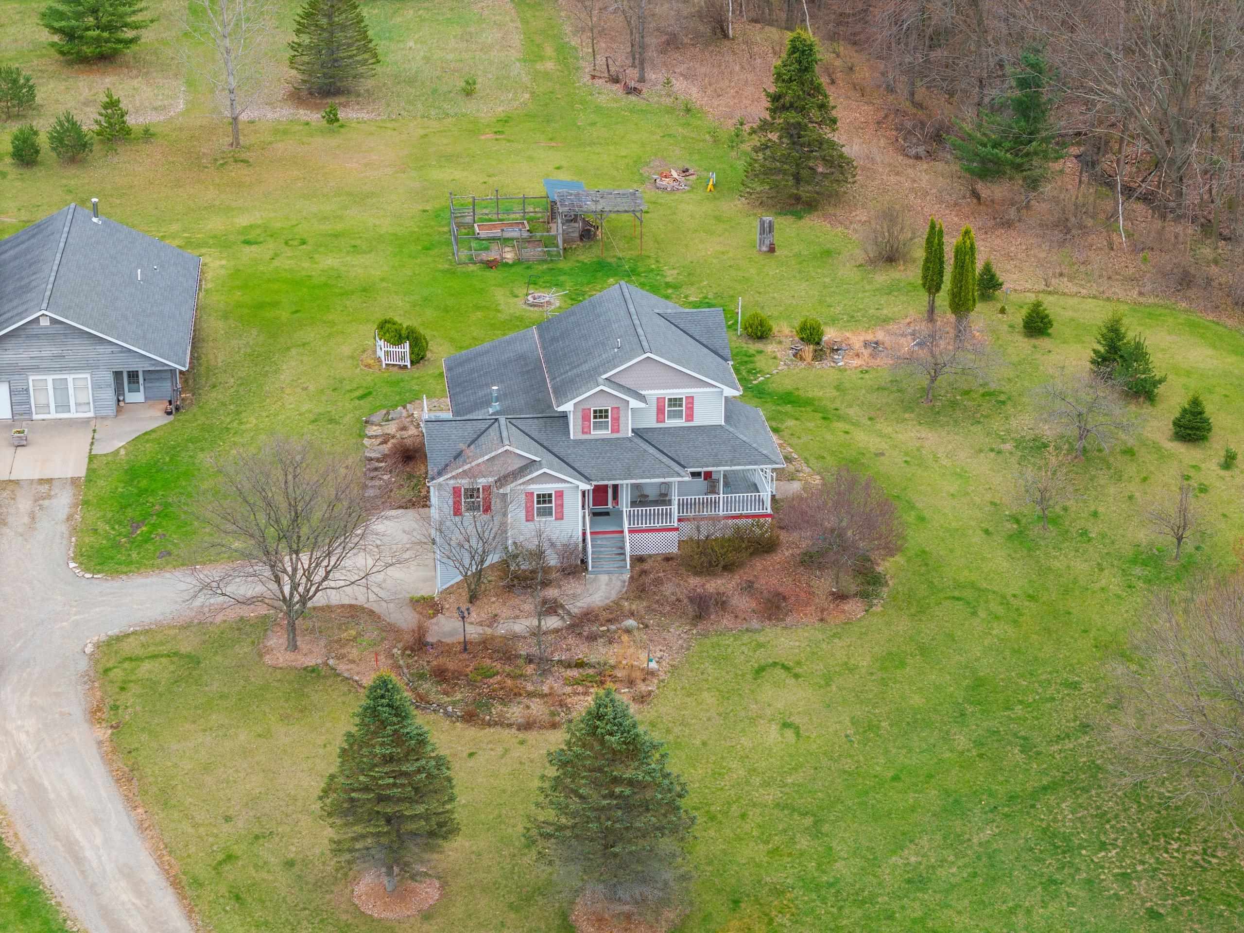 3208 Bridge Road Suamico, WI 54313 - Photo 11 of 51