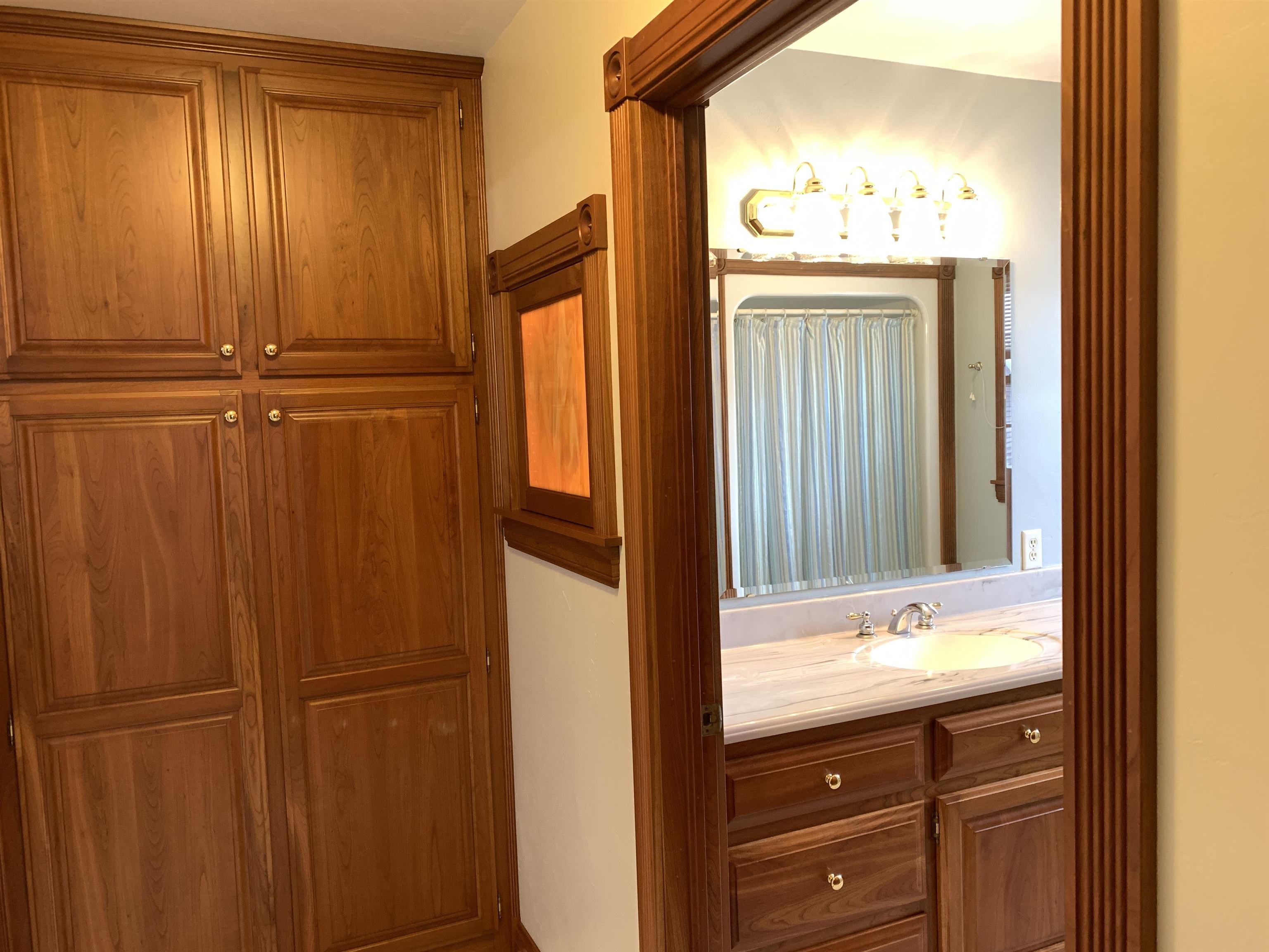 3208 Bridge Road Suamico, WI 54313 - Photo 18 of 33