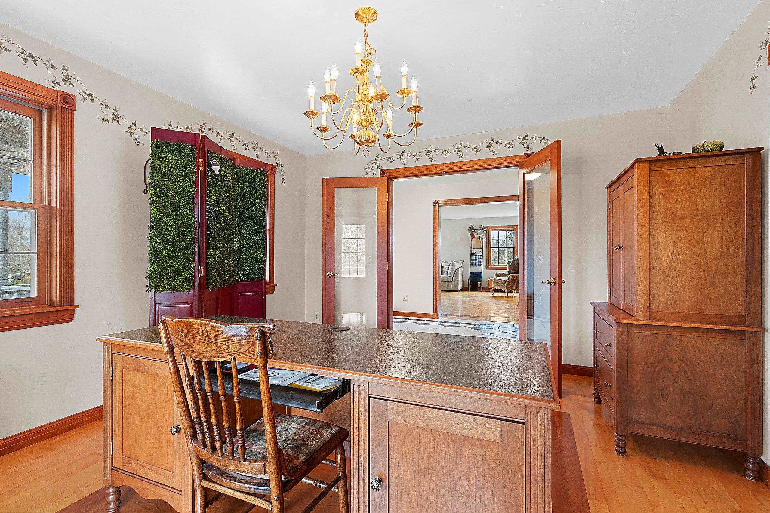 3208 Bridge Road Suamico, WI 54313 - Photo 25 of 51