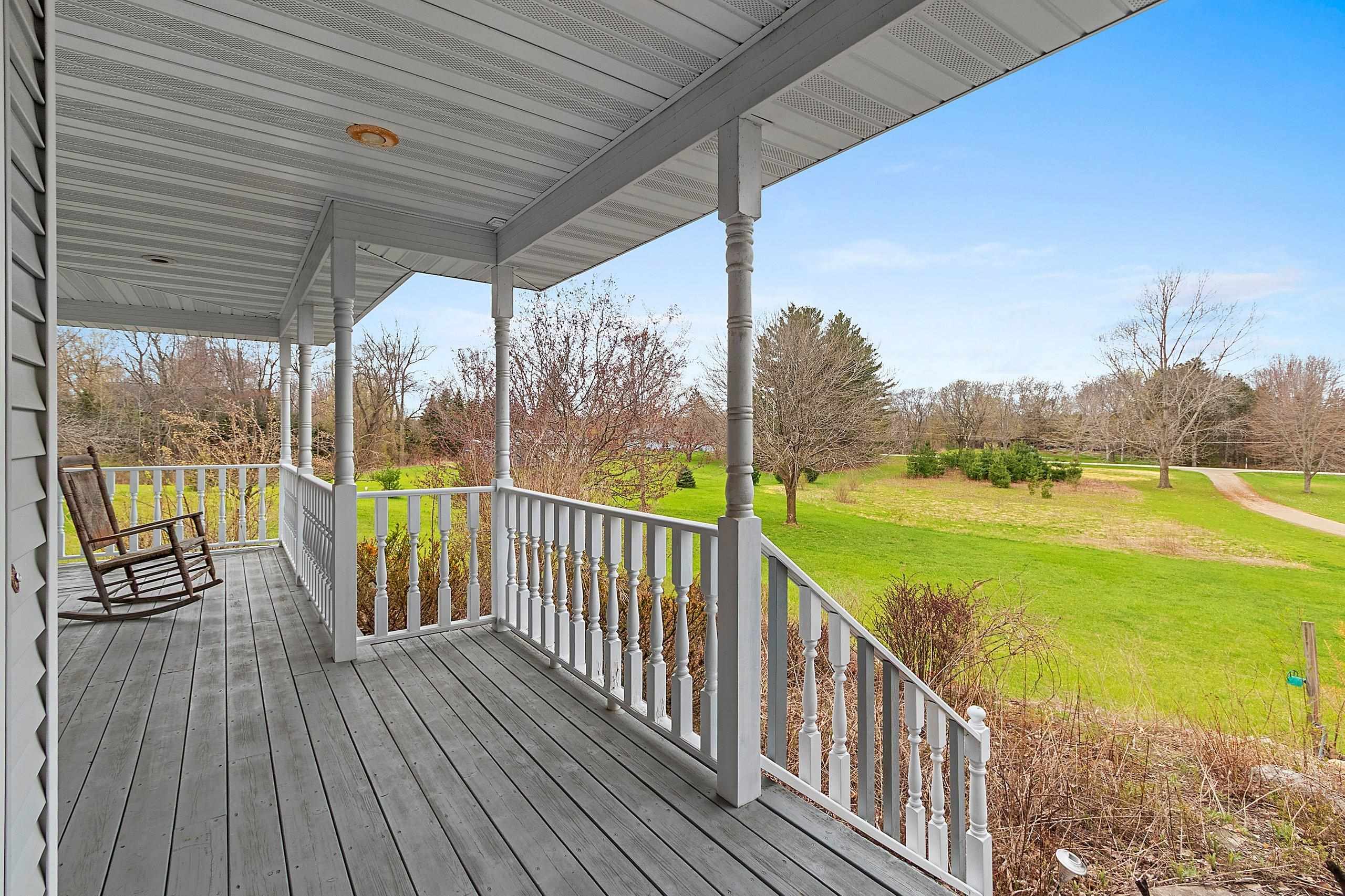 3208 Bridge Road Suamico, WI 54313 - Photo 9 of 51