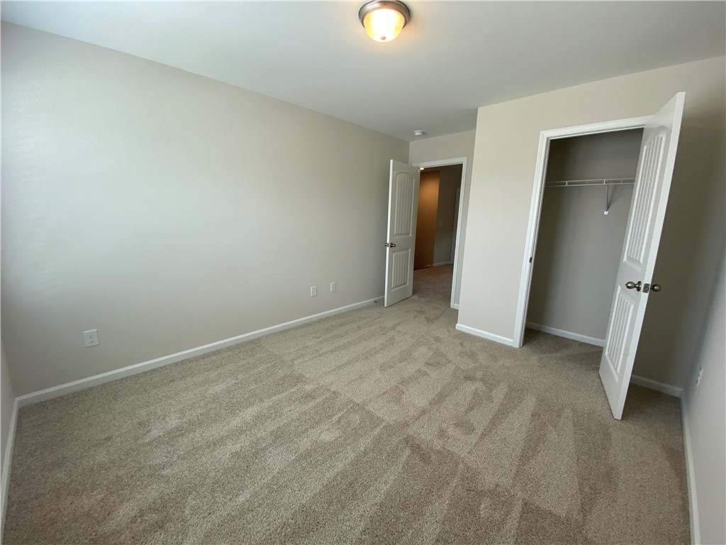 129 Granada Place Seneca, SC 29678 - Photo 31 of 40