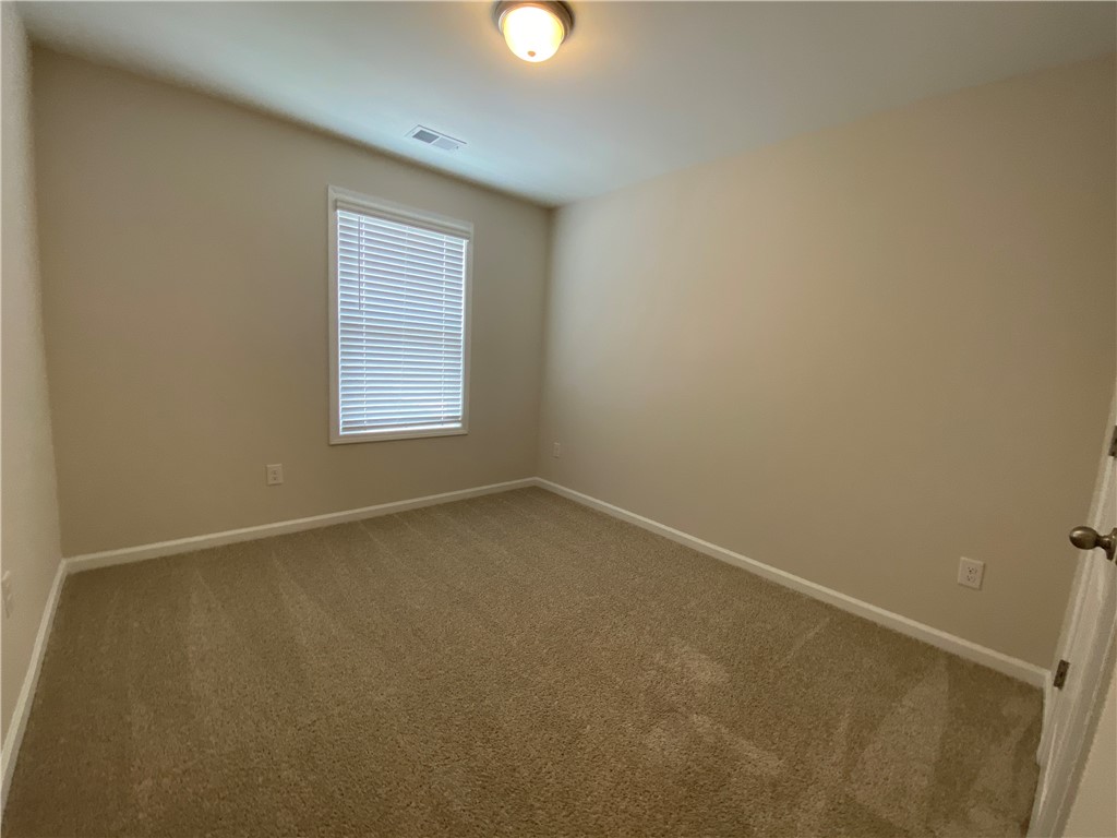 129 Granada Place Seneca, SC 29678 - Photo 34 of 40