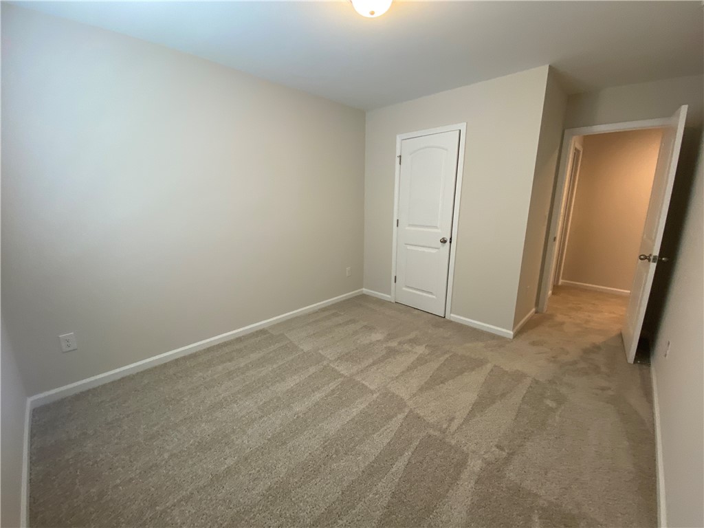 129 Granada Place Seneca, SC 29678 - Photo 35 of 40