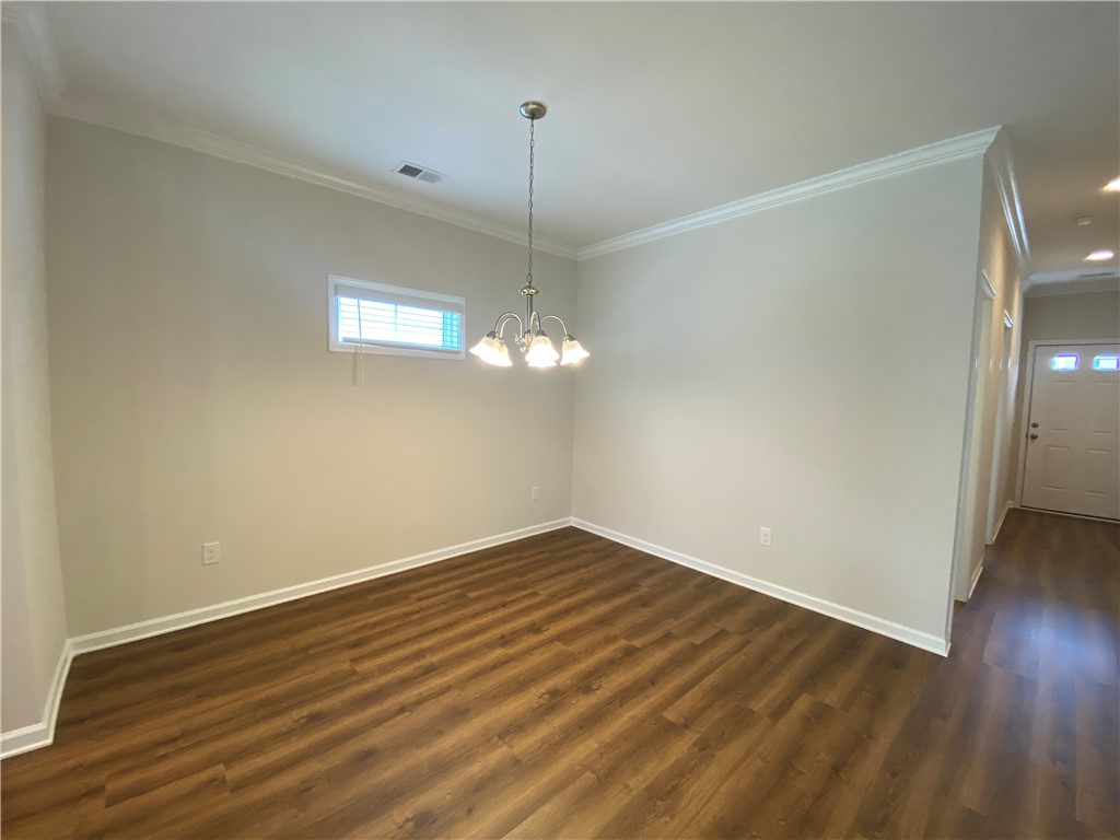 129 Granada Place Seneca, SC 29678 - Photo 7 of 40