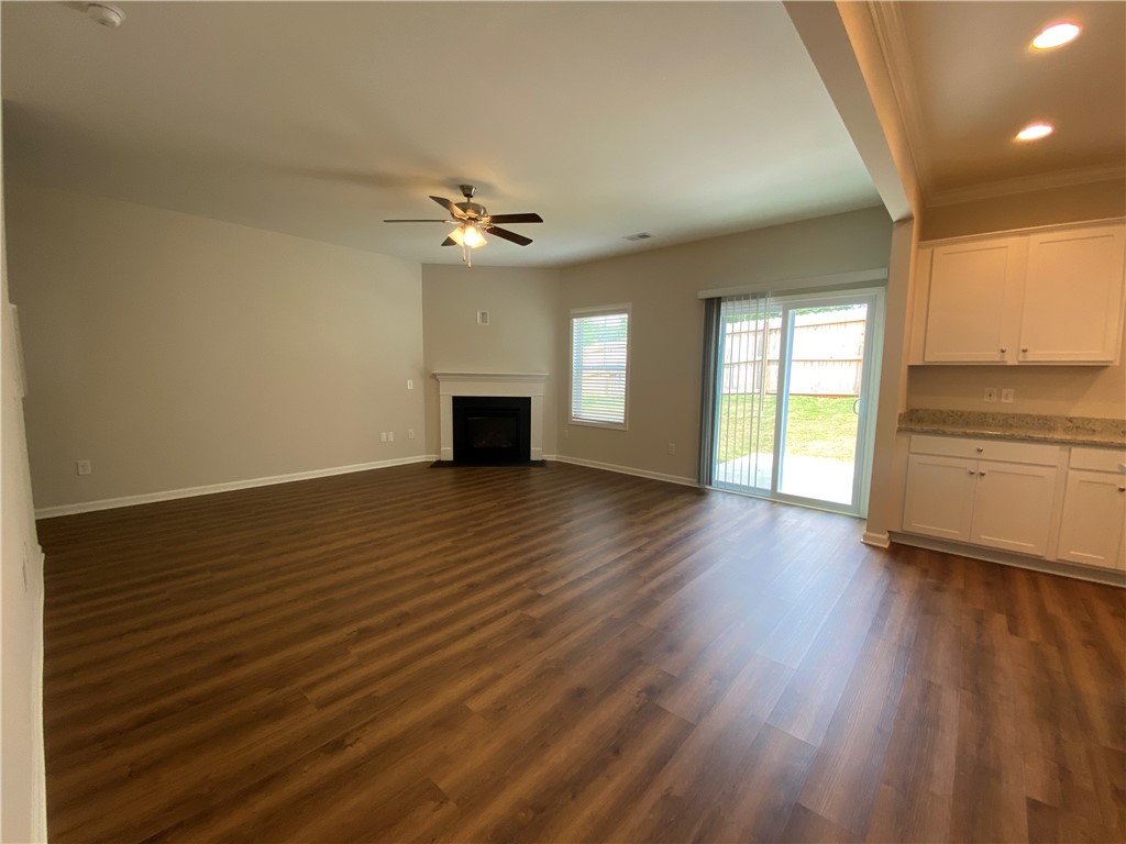 129 Granada Place Seneca, SC 29678 - Photo 10 of 40