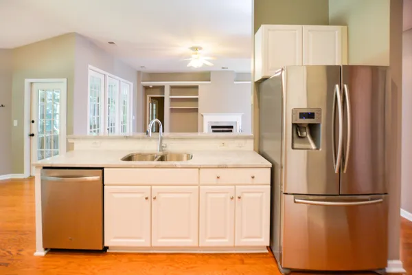 $3,435 | 1483 Cypress Pointe Drive, Mount Pleasant, SC 29466