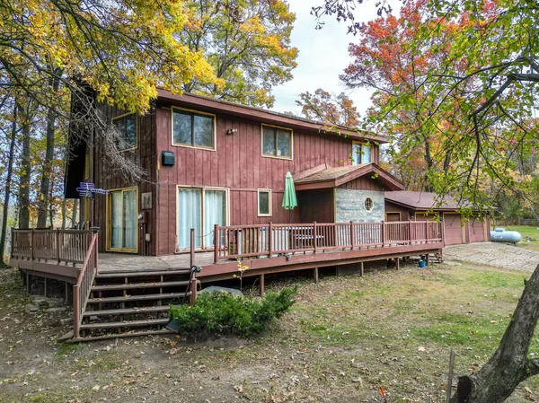 $570,000 | 28629 Potomac Street Northeast, North Branch, MN 55056