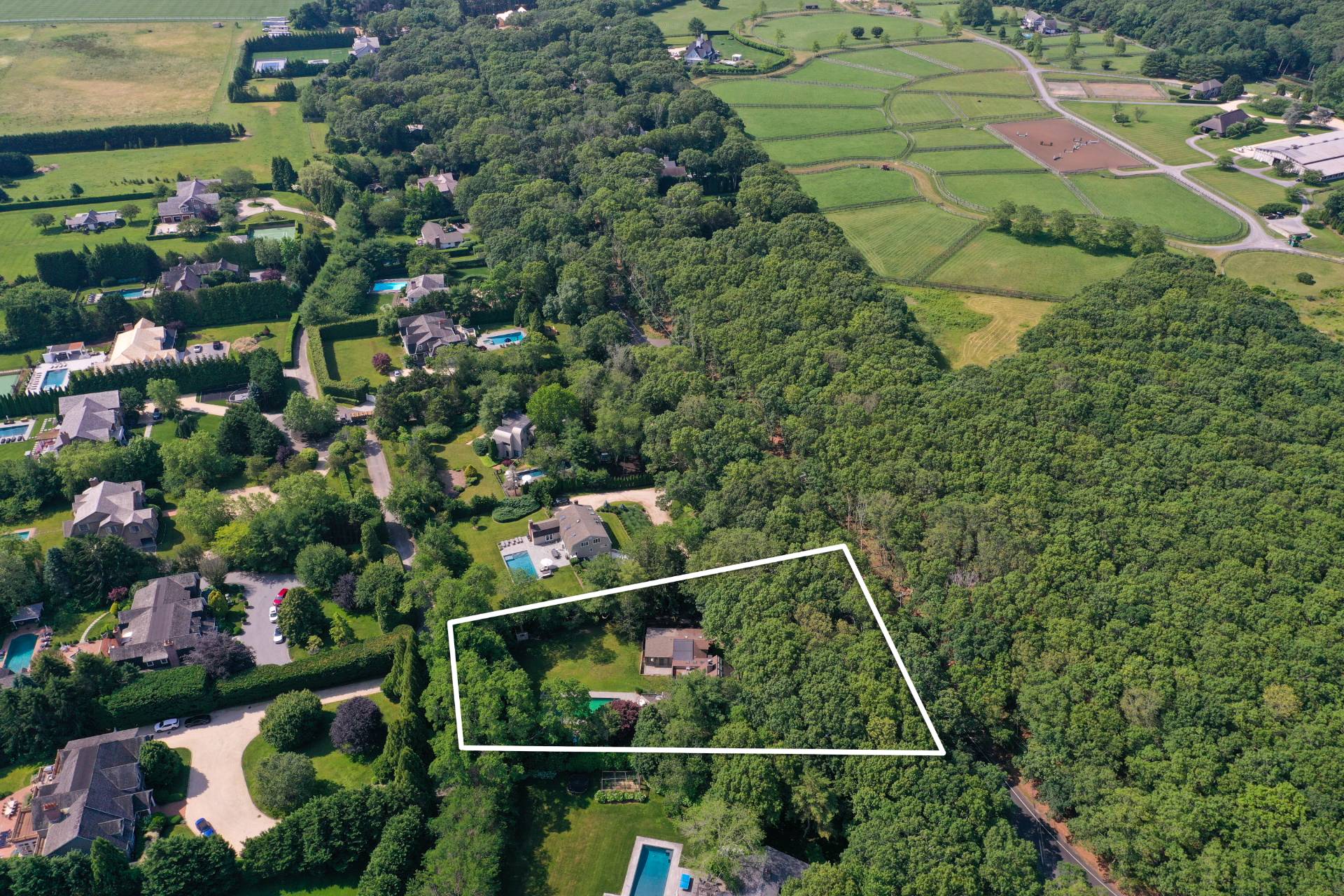 266 Water Mill Towd Road Water Mill, NY 11976 - Photo 19 of 20 a view of a tennis court