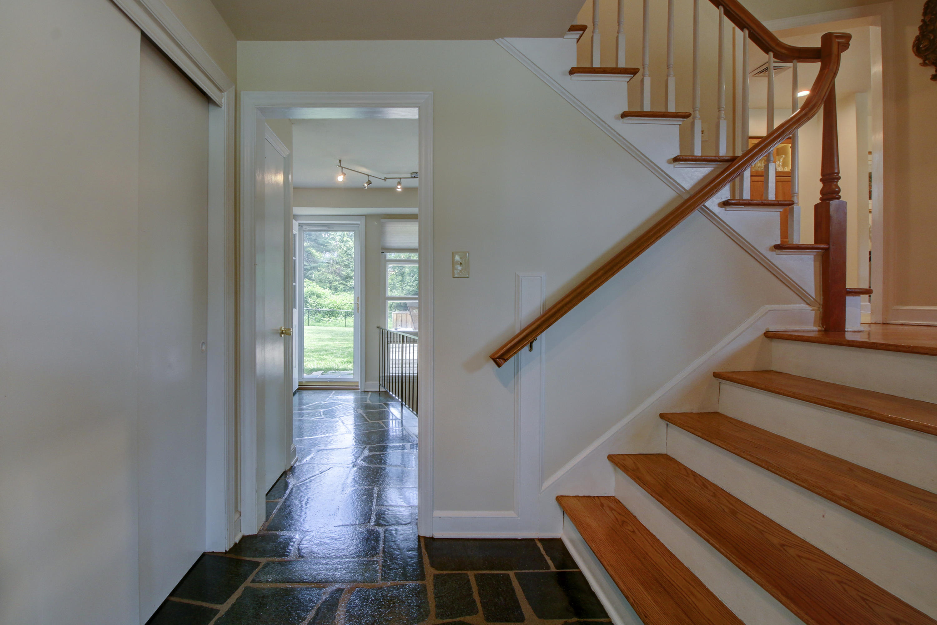 1113 Welch Road Southwest Roanoke, VA 24015 - Photo 8 of 50 _MG_8677_8_9