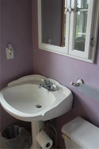 $699,900 | 36404 East County Line Road, Lone Jack, MO 64070