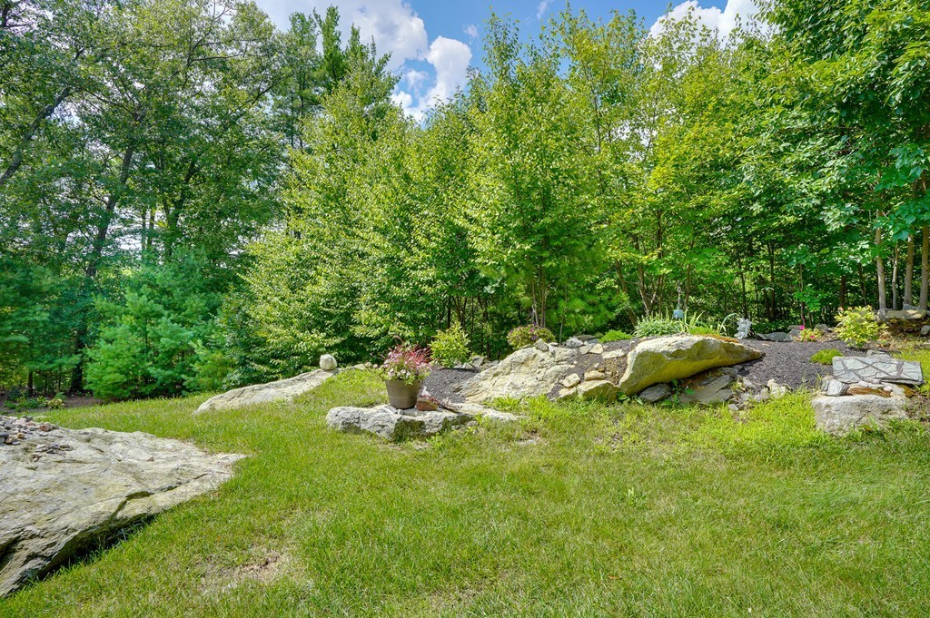 32 Sunset Ridge Lane, Unit 32 Bolton, MA 01740 - Photo 27 of 30