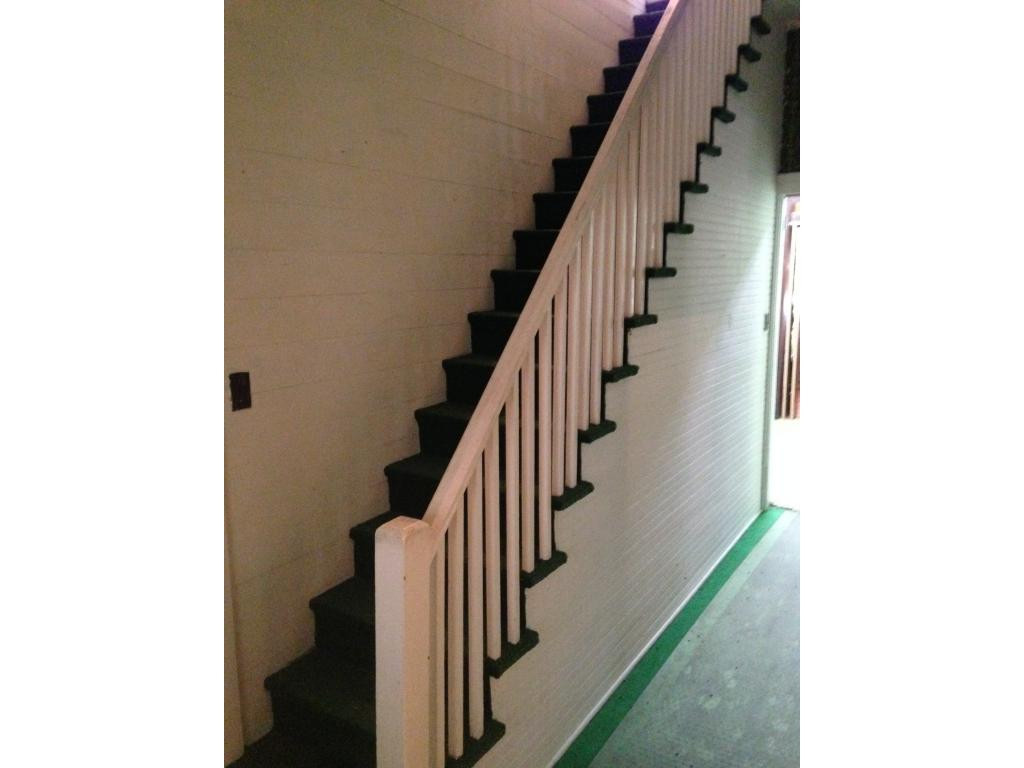 215 Easterly Road Mohawk, TN 37810 - Photo 7 of 16 Staircase