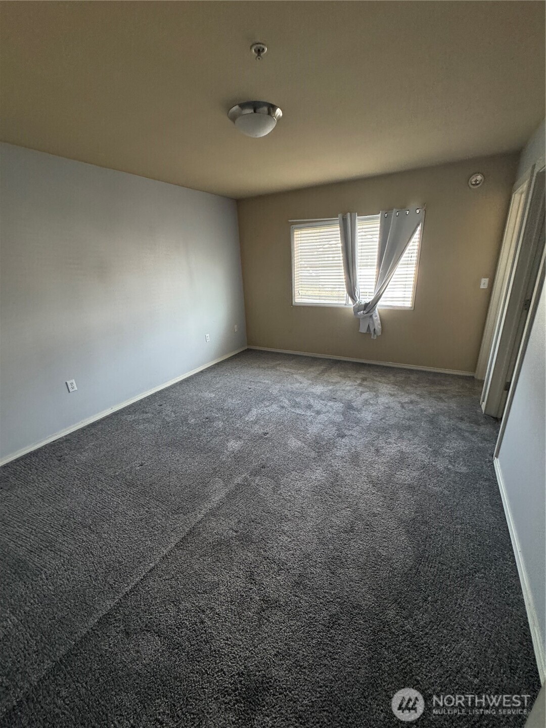 5307 Military Road East, Unit C Tacoma, WA 98446 - Photo 16 of 18