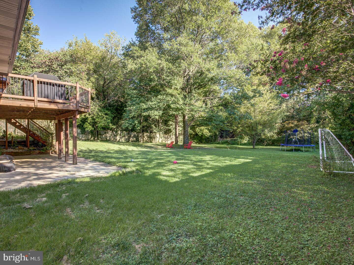 1633 Wrightson Drive McLean, VA 22101 - Photo 12 of 69