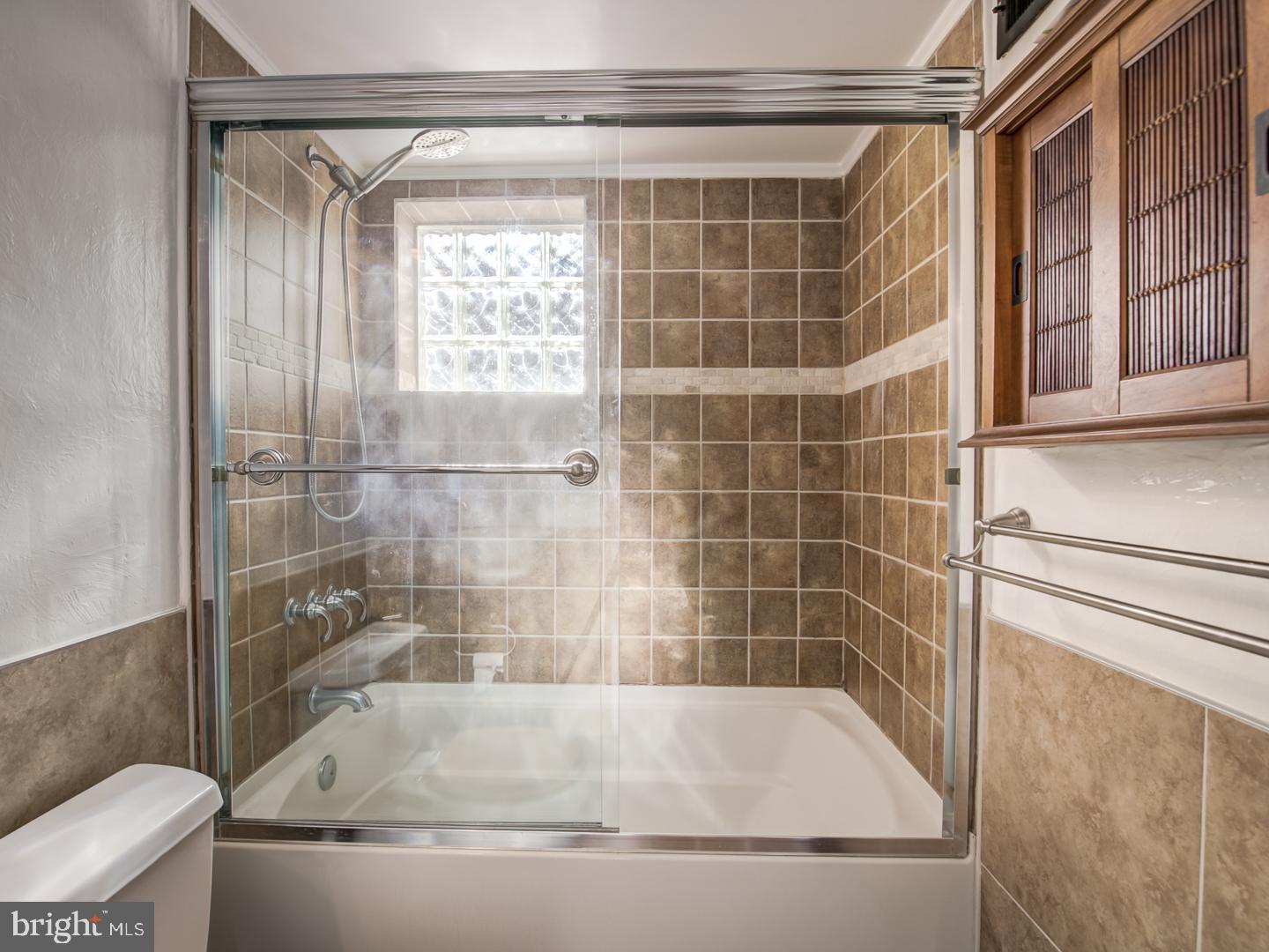 1633 Wrightson Drive McLean, VA 22101 - Photo 21 of 69