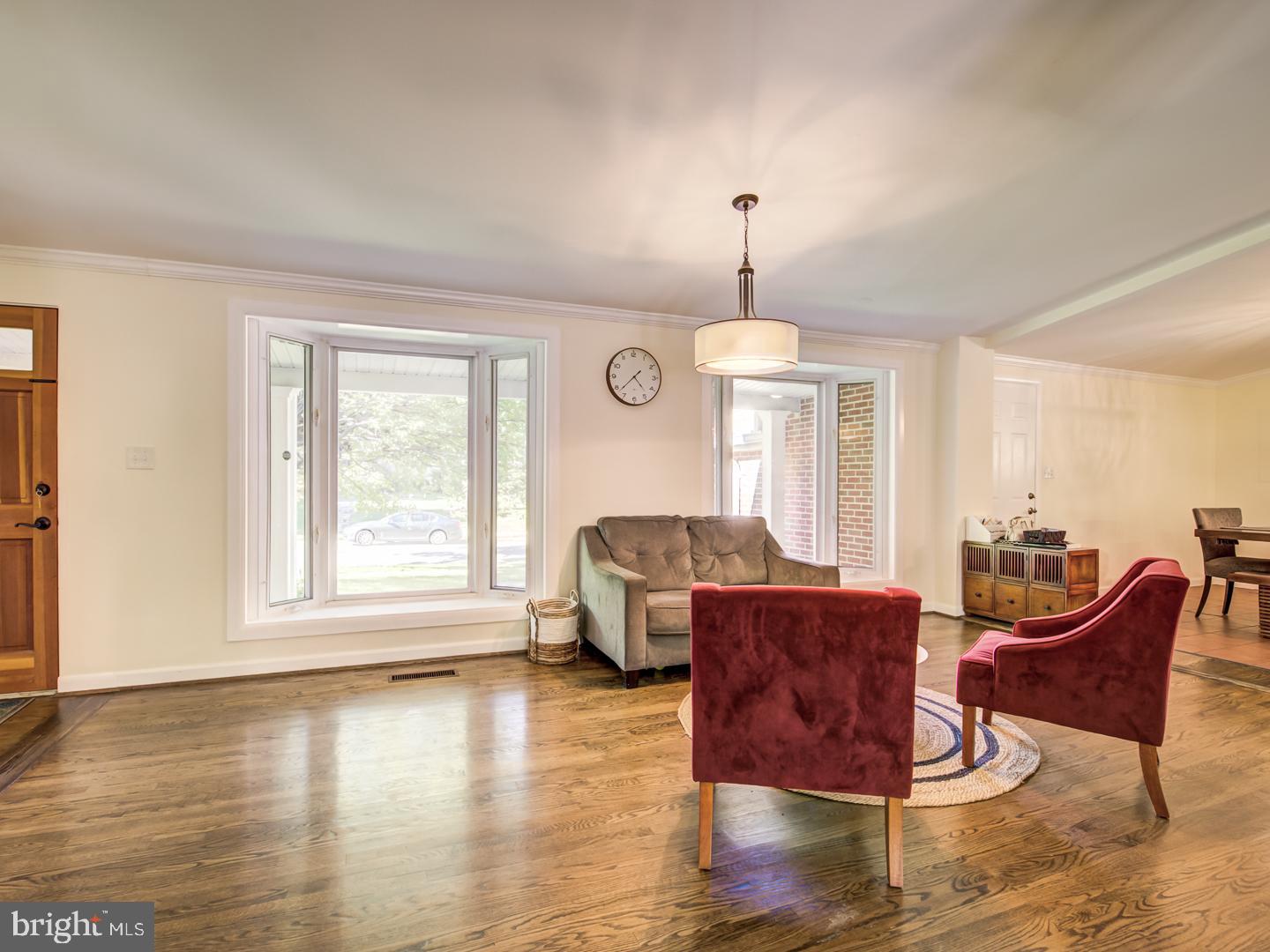 1633 Wrightson Drive McLean, VA 22101 - Photo 27 of 69