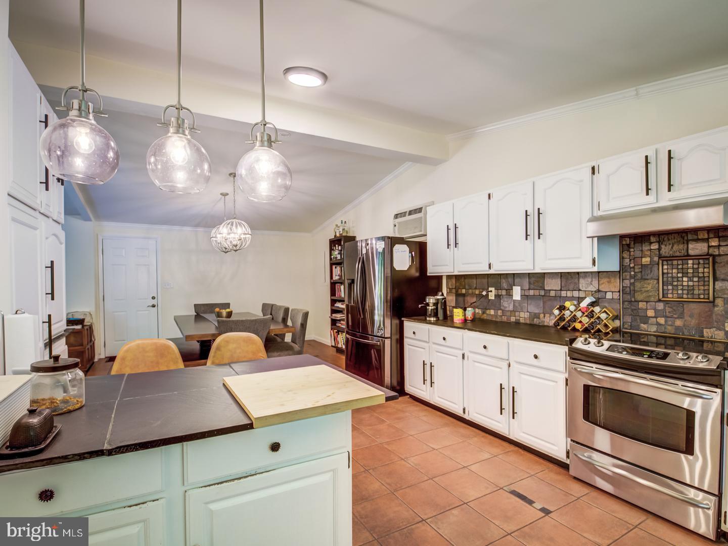 1633 Wrightson Drive McLean, VA 22101 - Photo 46 of 69