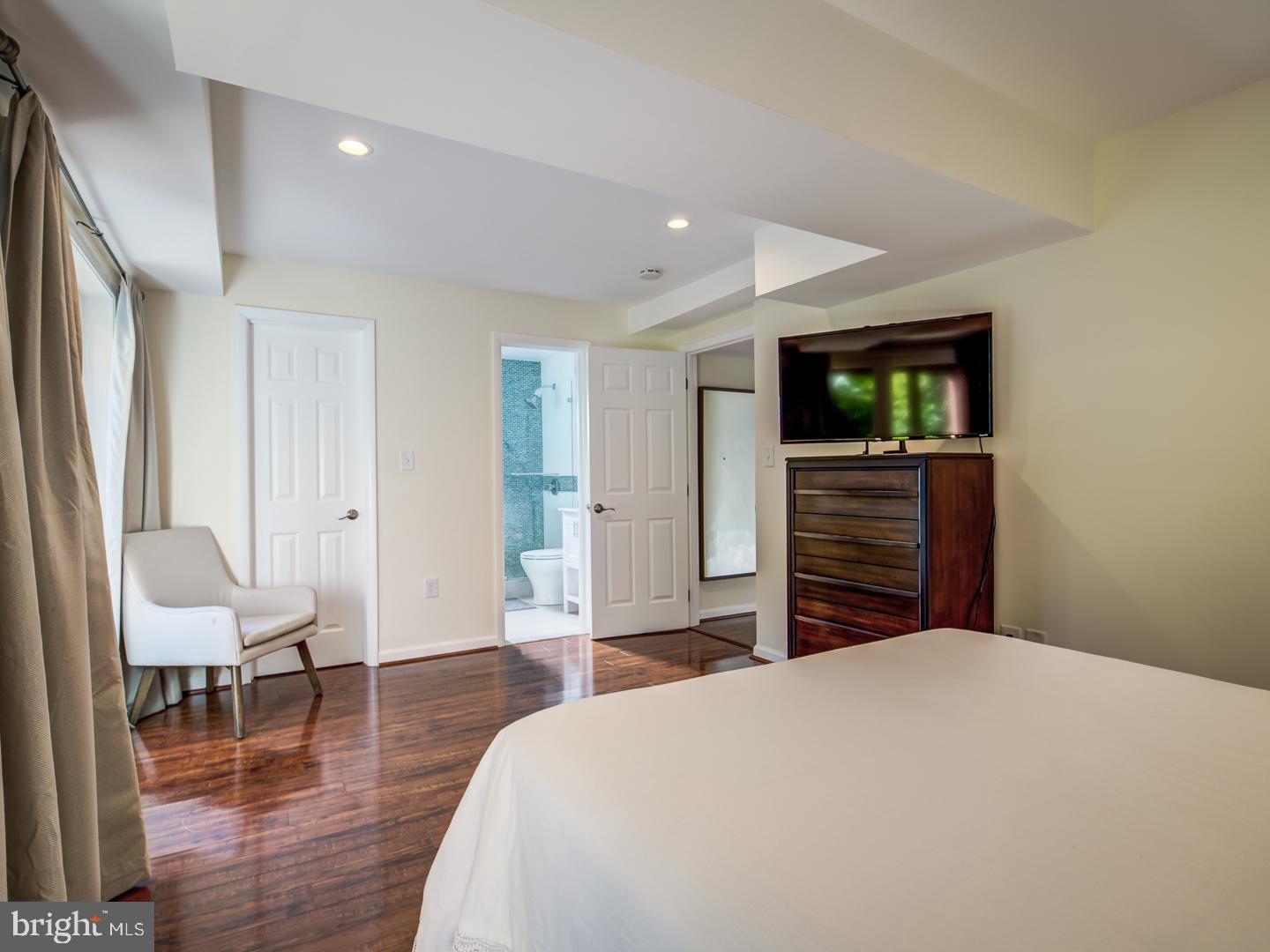 1633 Wrightson Drive McLean, VA 22101 - Photo 58 of 69