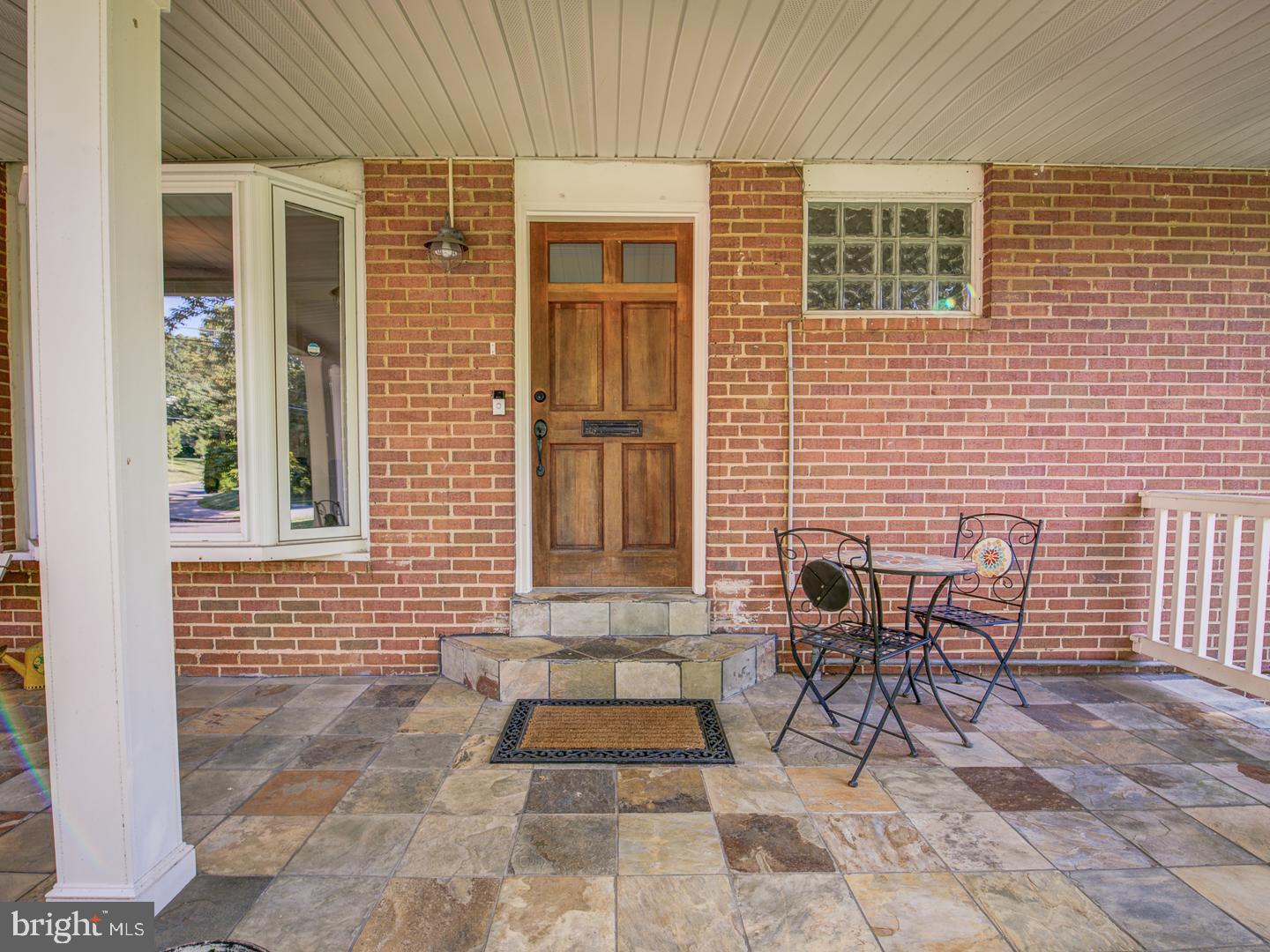 1633 Wrightson Drive McLean, VA 22101 - Photo 7 of 69