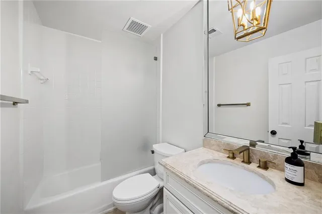 $575,000 | 3050 Margaret Mitchell Drive Northwest, Unit 19, Atlanta, GA 30327