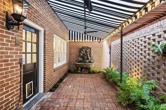 $575,000 | 3050 Margaret Mitchell Drive Northwest, Unit 19, Atlanta, GA 30327