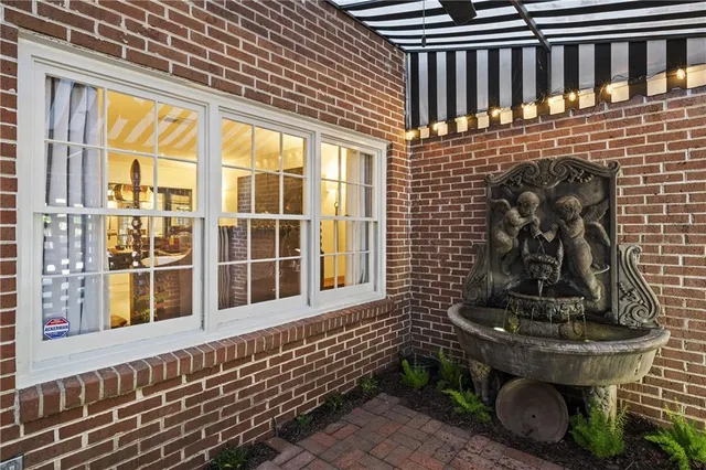 $575,000 | 3050 Margaret Mitchell Drive Northwest, Unit 19, Atlanta, GA 30327