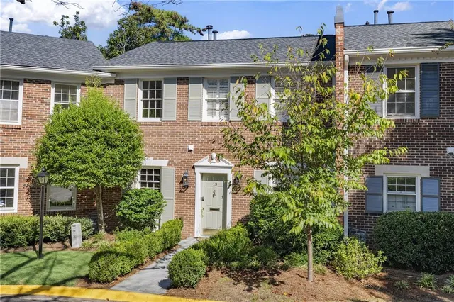 $575,000 | 3050 Margaret Mitchell Drive Northwest, Unit 19, Atlanta, GA 30327