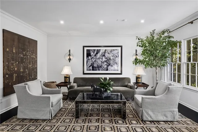 $575,000 | 3050 Margaret Mitchell Drive Northwest, Unit 19, Atlanta, GA 30327