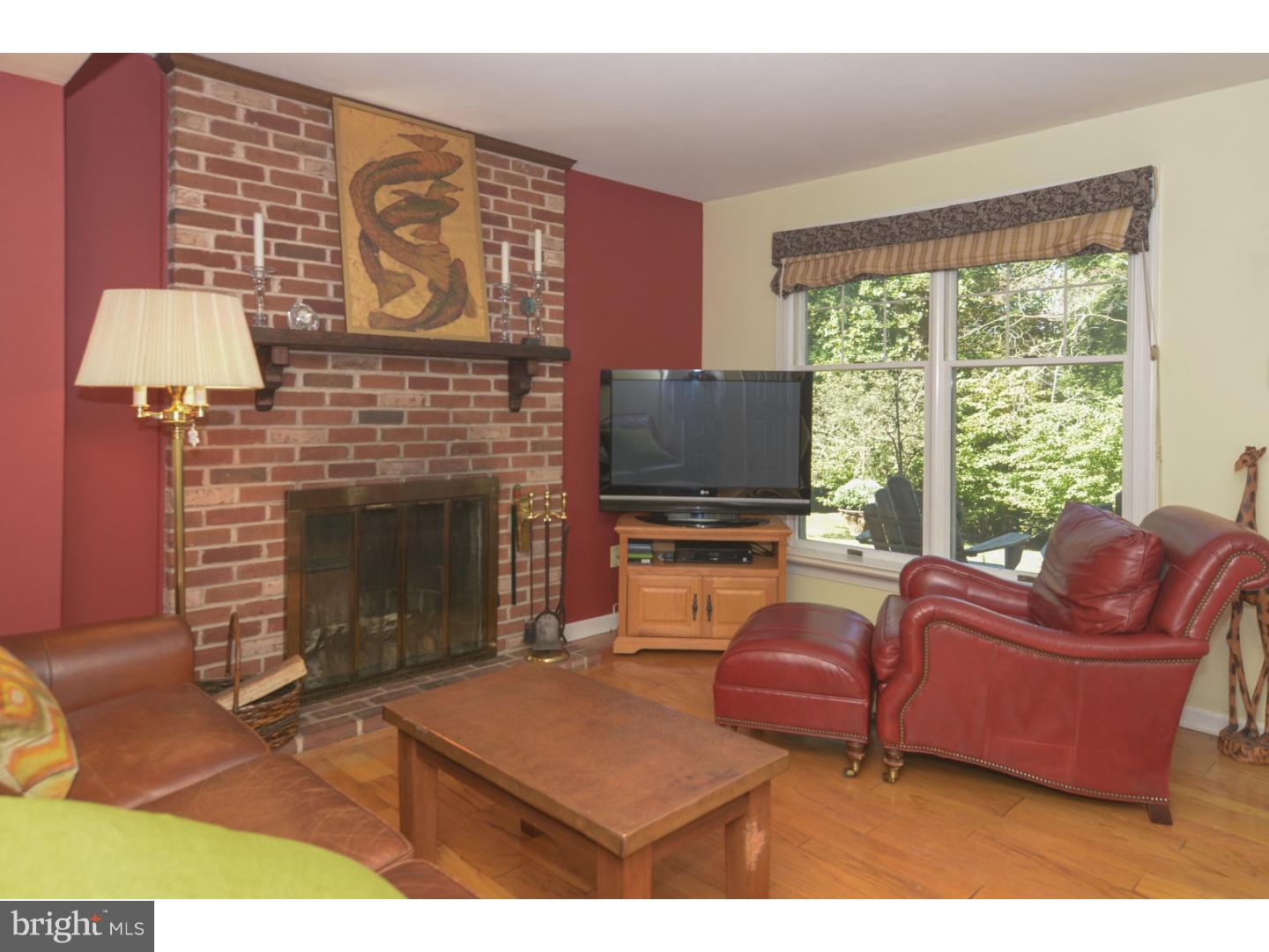 145 Barberry Road North Wales, PA 19454 - Photo 10 of 19 Gallery Image 10