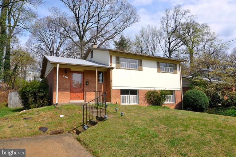 417 Waterford Road Silver Spring, MD 20901 - Photo 1 of 25 a front view of a house with garden