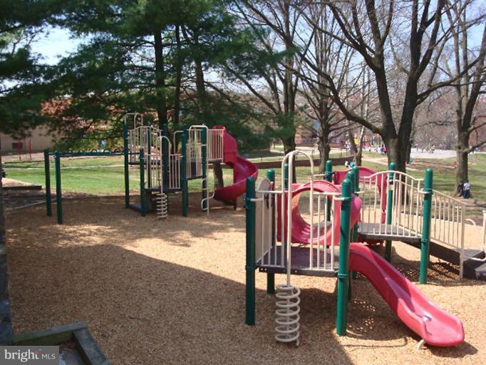 417 Waterford Road Silver Spring, MD 20901 - Photo 22 of 25 a view of outdoor space with seating