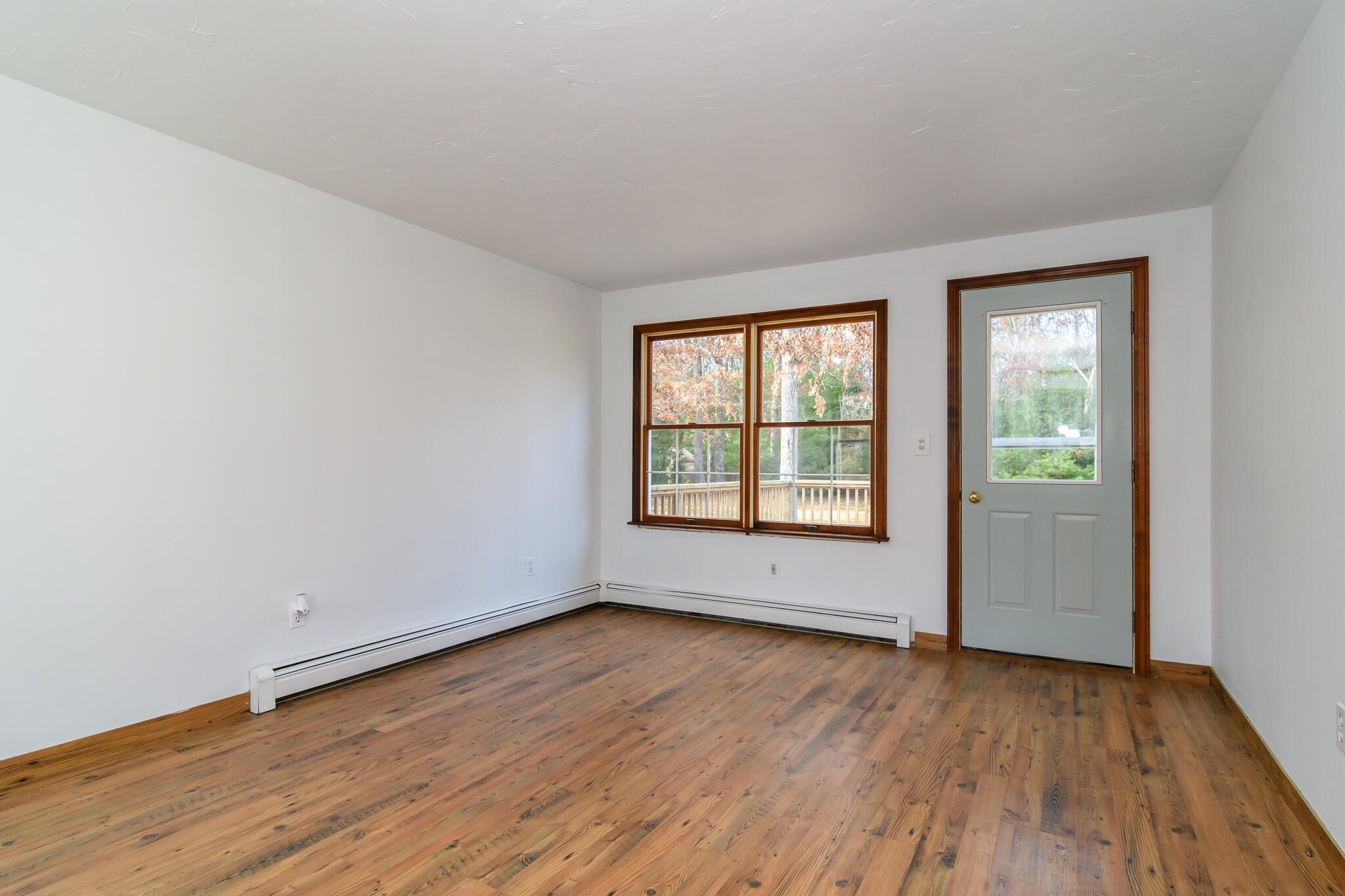 41 Portside Drive Pocasset, MA 02559 - Photo 4 of 22 Family Room