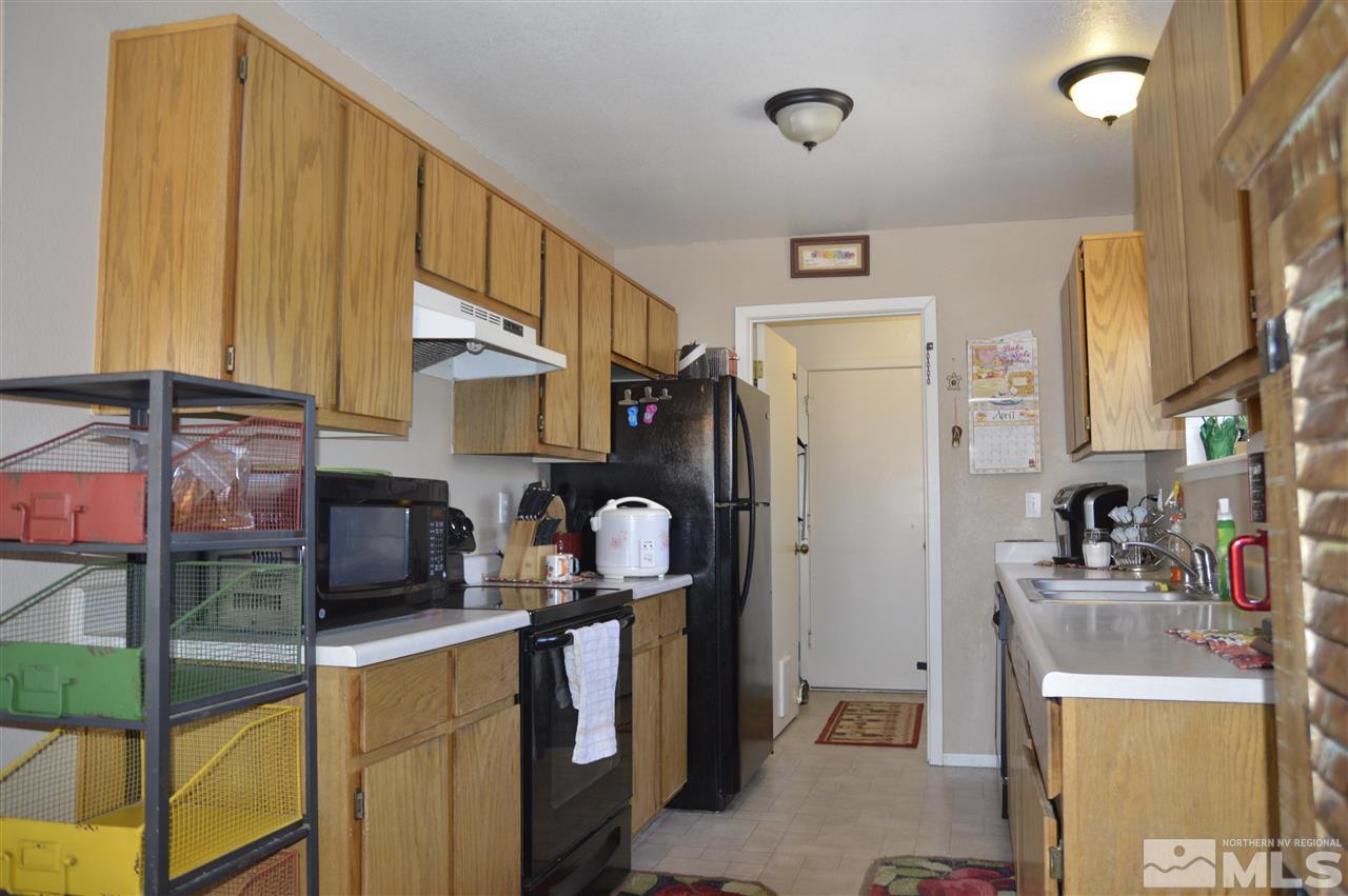 1366 Rancho Road Gardnerville, NV 89460 - Photo 5 of 20 Photo 5