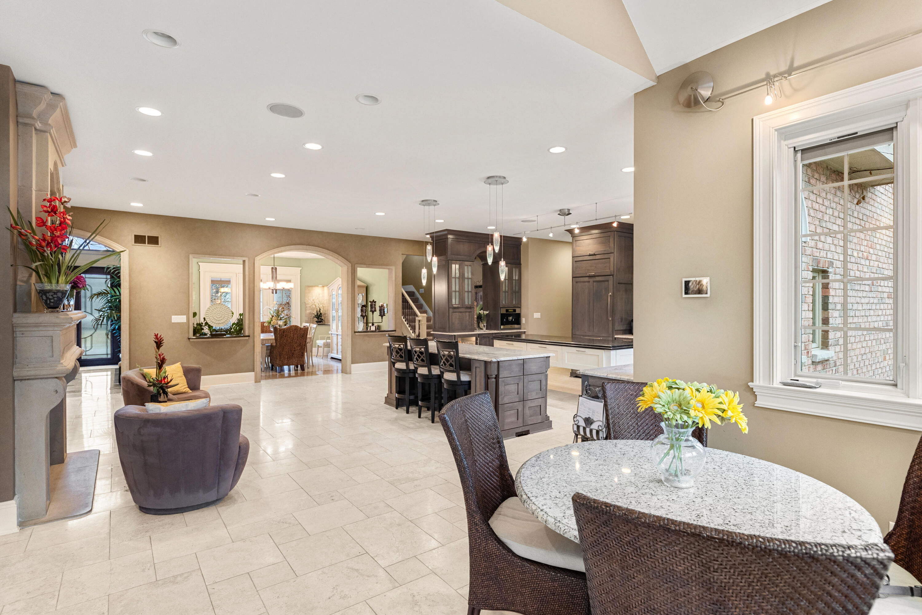 1424 Park W Circle Munster, IN 46321 - Photo 17 of 58 3000x2002