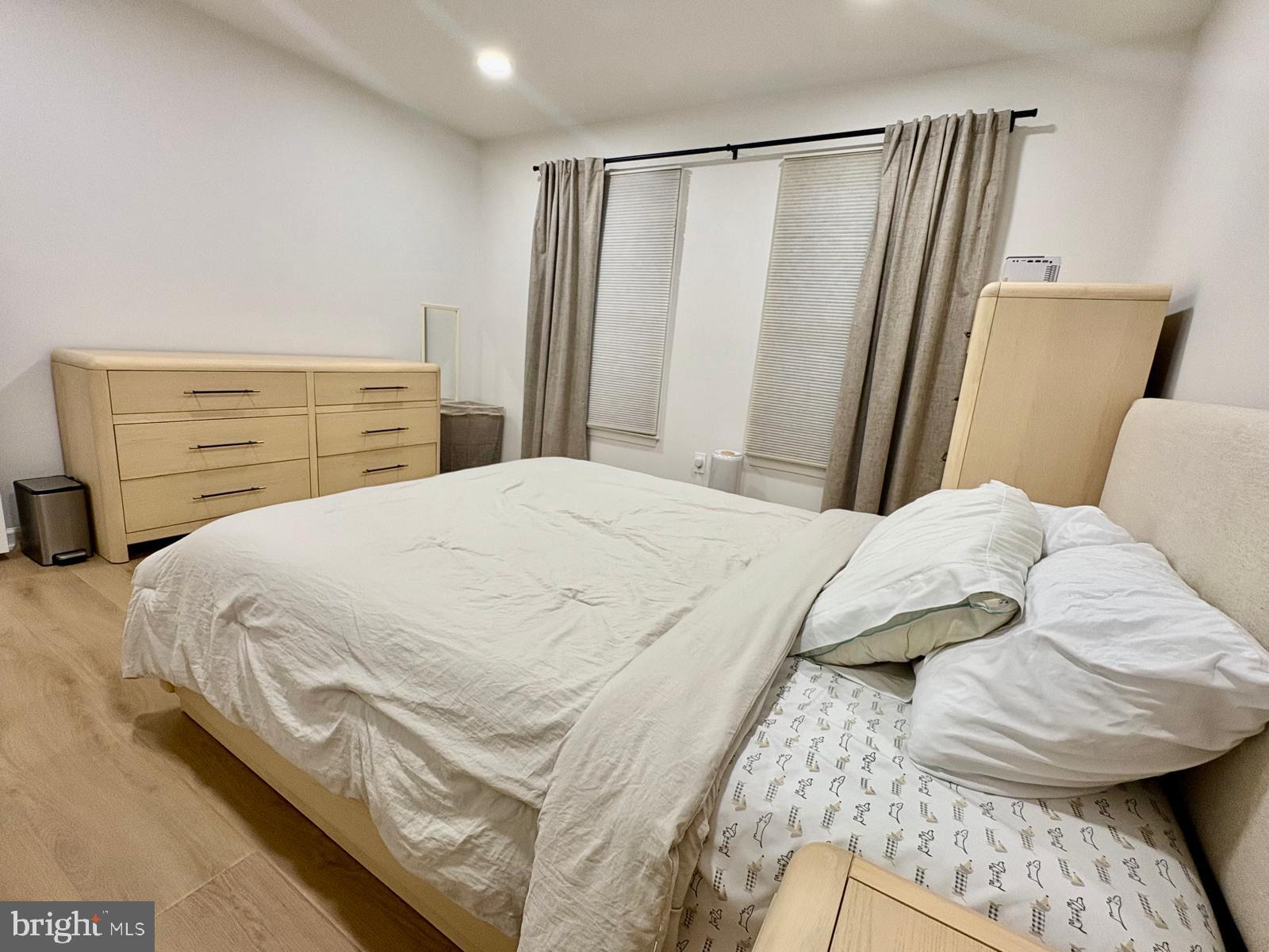 5 Murray Road Moorestown, NJ 08057 - Photo 43 of 55 a bedroom with a bed and a mirror