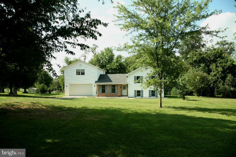 14909 Falling Waters Road Williamsport, MD 21795 - Photo 12 of 29 Exterior (General)
