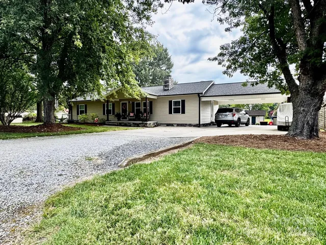 $330,000 | 4722 Chapel Road, Maiden, NC 28650