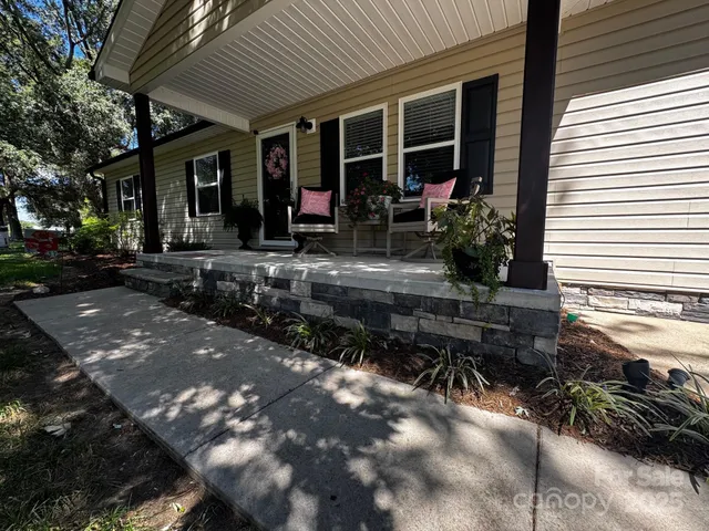 $330,000 | 4722 Chapel Road, Maiden, NC 28650